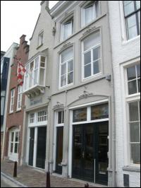 Den Bosch (centrum), Brede Haven 12+13