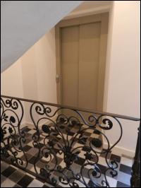 Lift - baluster