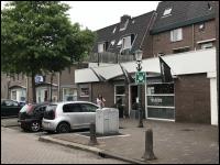 Uitgeest, Ooievaarsterrein 4 en Schevelstraat 10